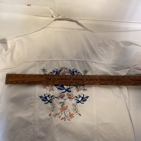 Collection’s ETC. denim embroidered women’s jacket, size M - Picture 10 of 10